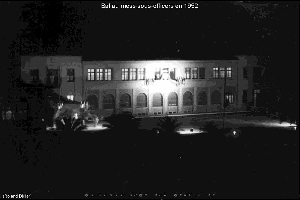 122 - AERODROMES ET BASES 1945-1962-1-ORAN LA SENIA BA 141 (63).jpg